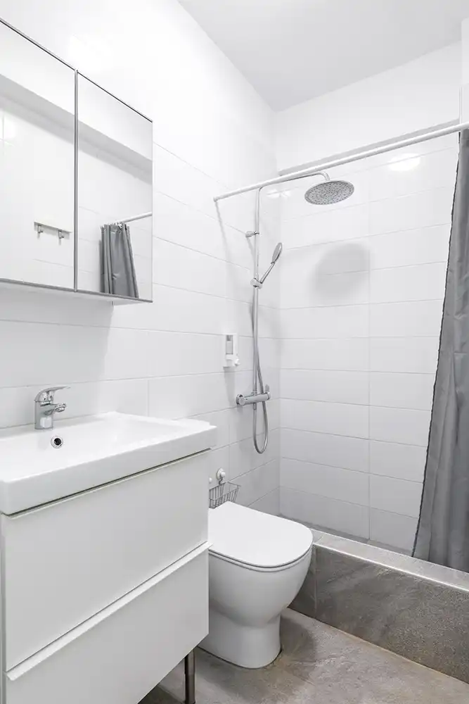 Sky Studios 2 bathroom