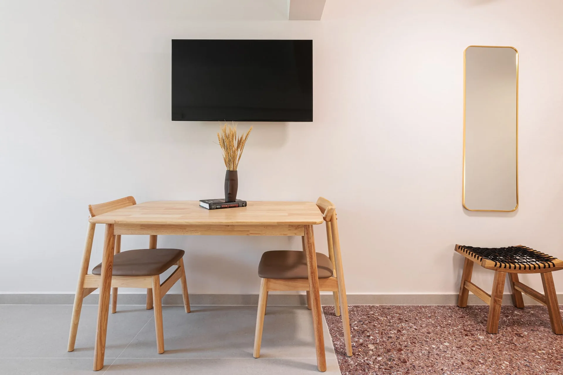 Deluxe Studio — Local Homes Thessaloniki