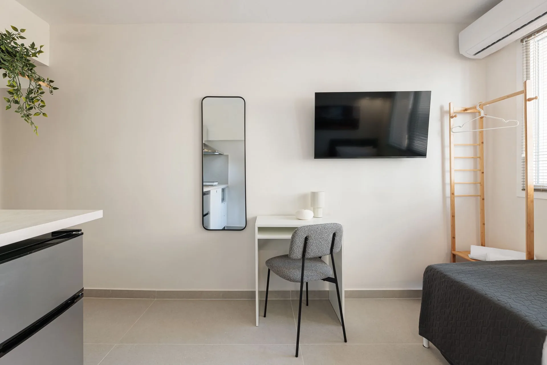 Single Studio — Local Homes Thessaloniki