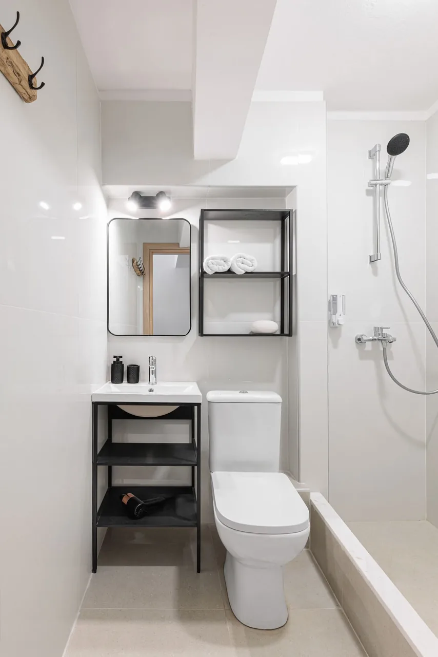Single Studio — Local Homes Thessaloniki