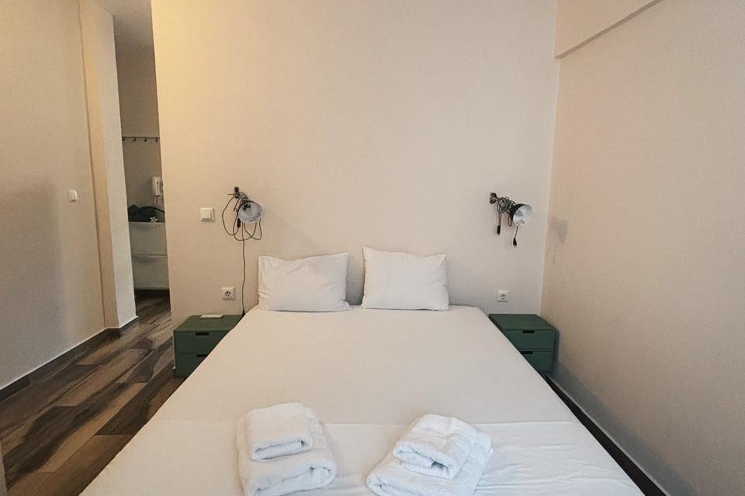 Διπλό κρεβάτι — Central Penthouse Studio, Βαλαωρίτου 13, Θεσσαλονίκη