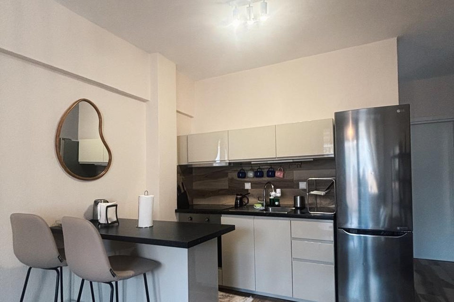 Κουζίνα — Central Penthouse Studio, Βαλαωρίτου 13, Θεσσαλονίκη